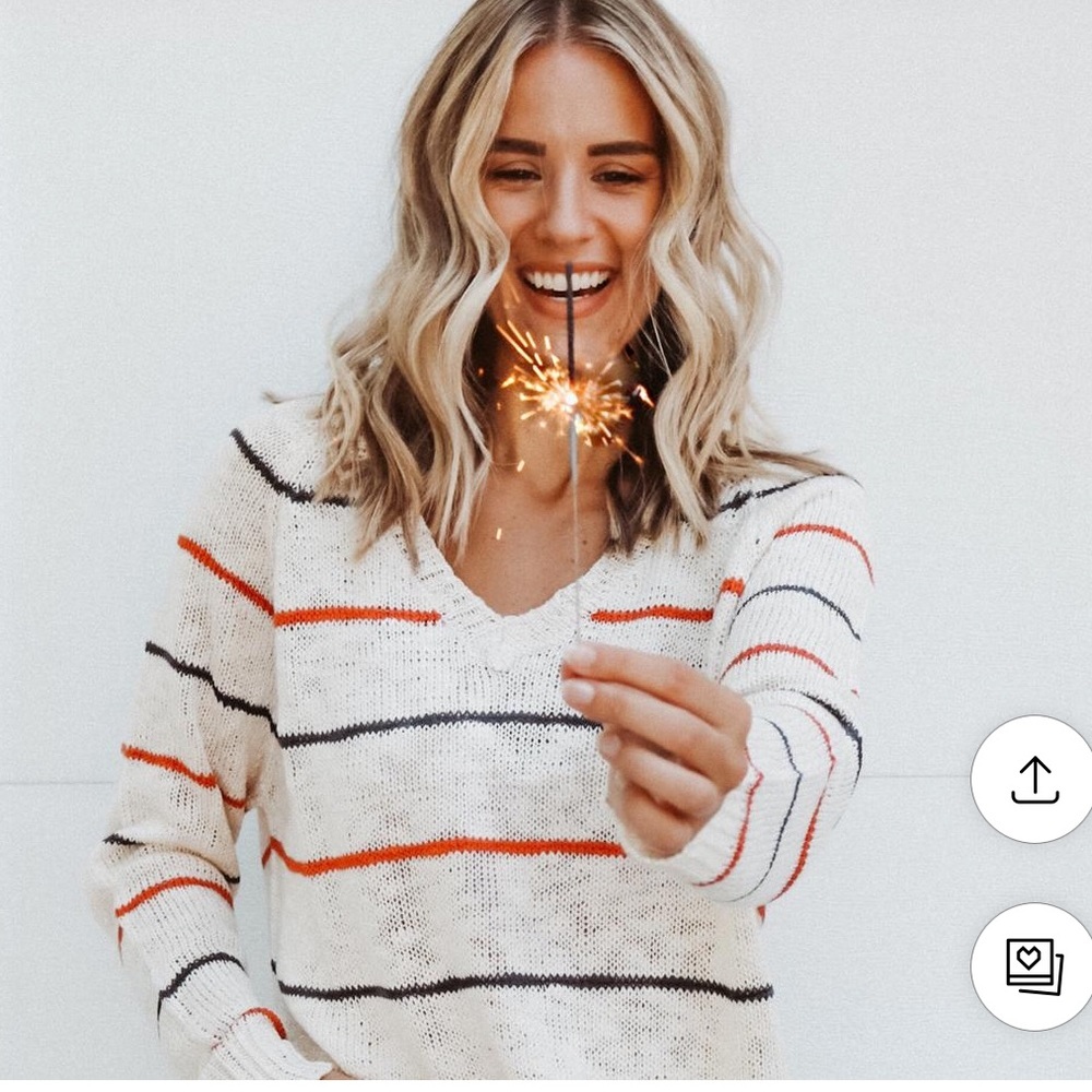 RAG POETS WOMEN'S SICILY SWEATER